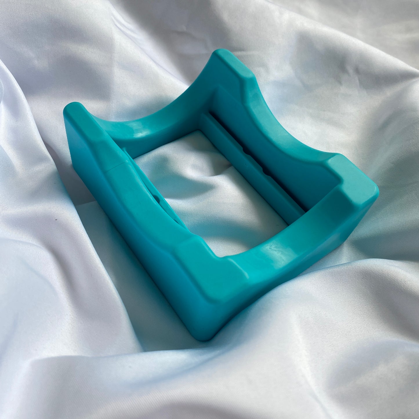 Silicone cup and tumbler cradle holder
