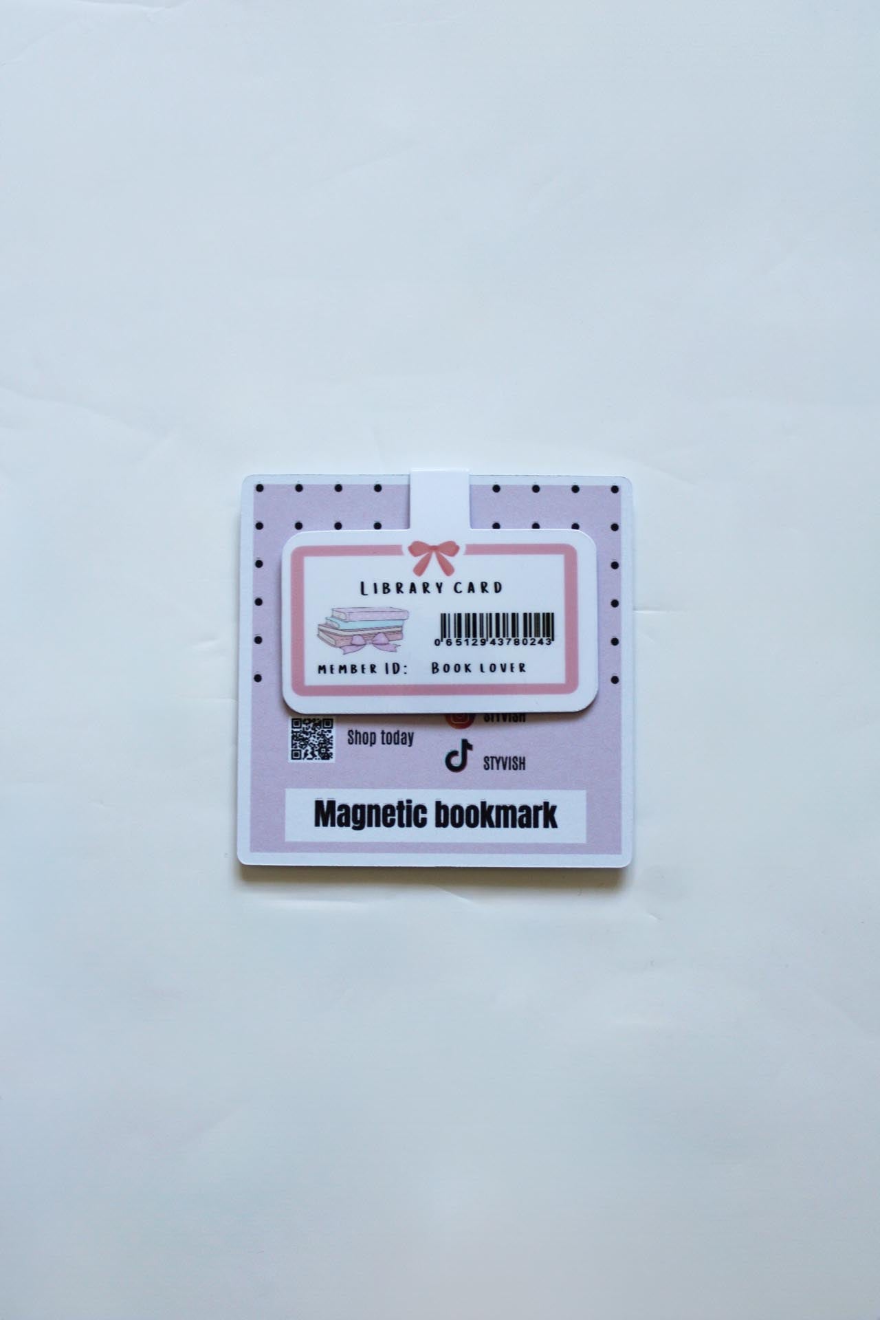 ' Library card ' Magnetic bookmark