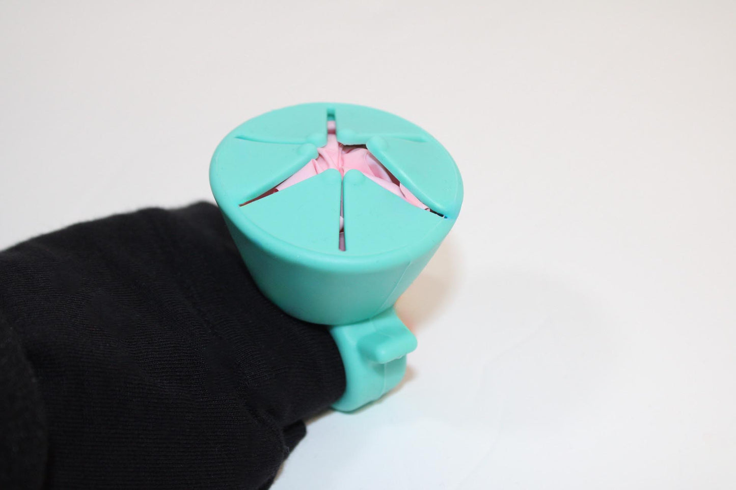 Silicone vinyl weeding scrap collector